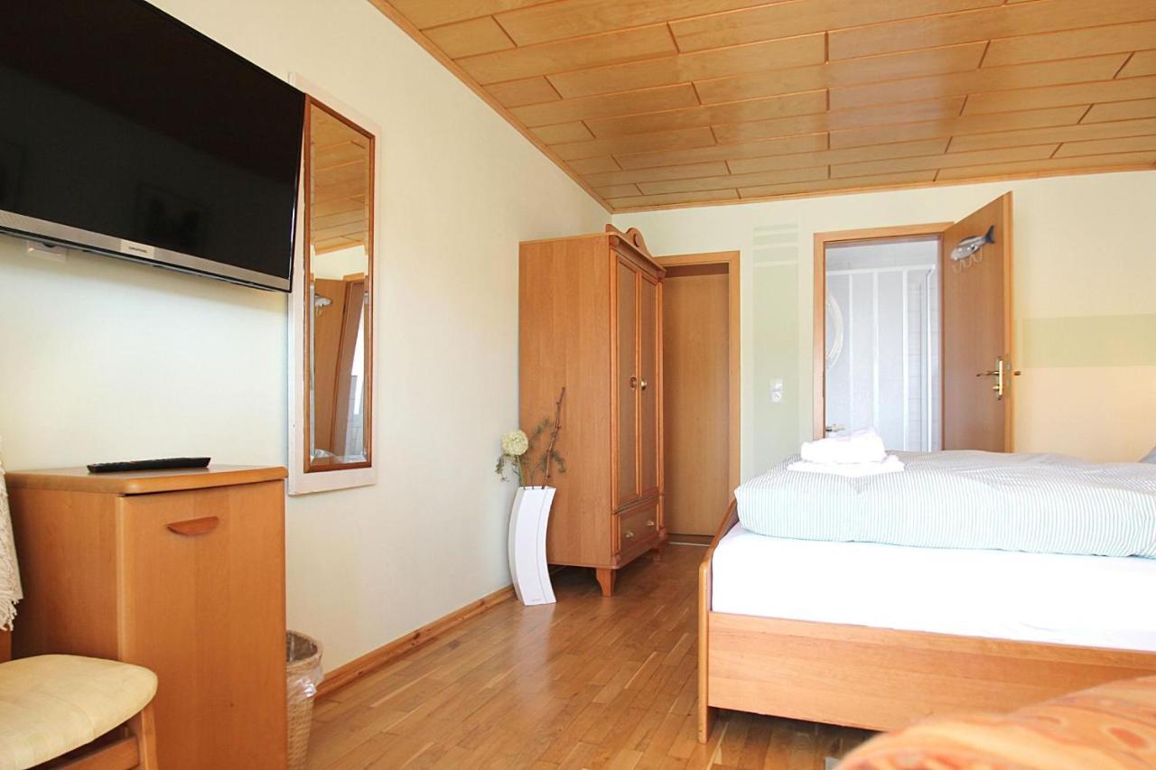 F-1016 Haus Maigloeckchen Doppelzimmer 01 Mit Fruehstueck Gohren Bagian luar foto